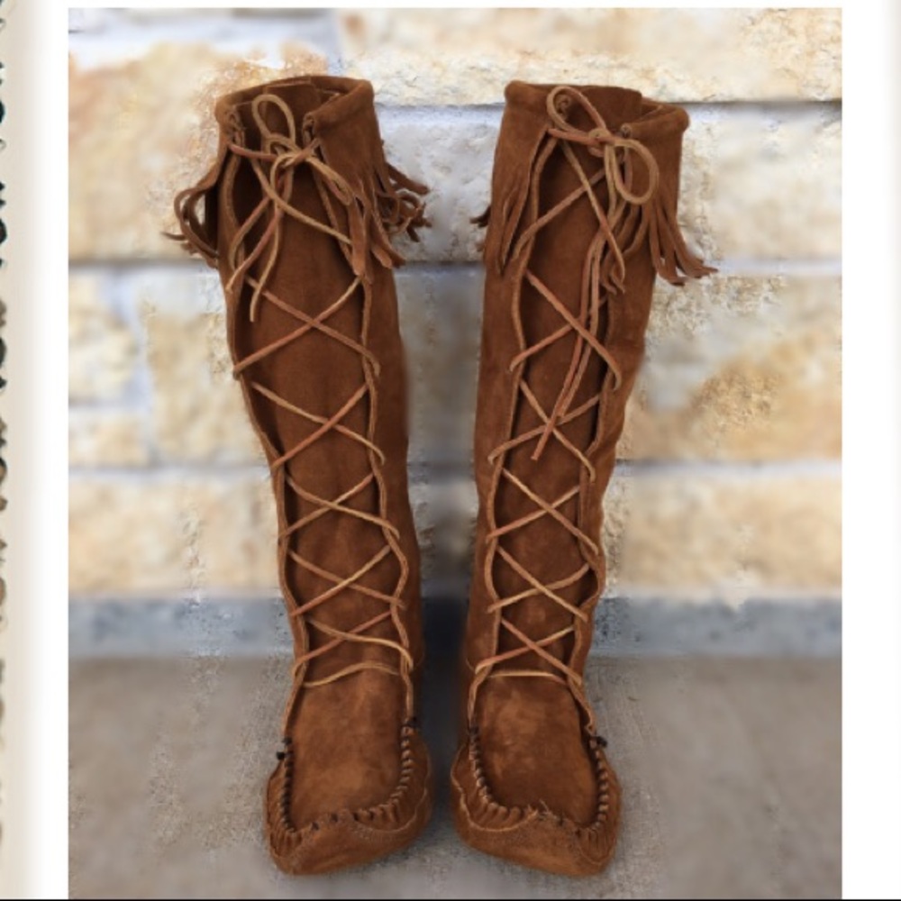 MINNETONKA BOOTS